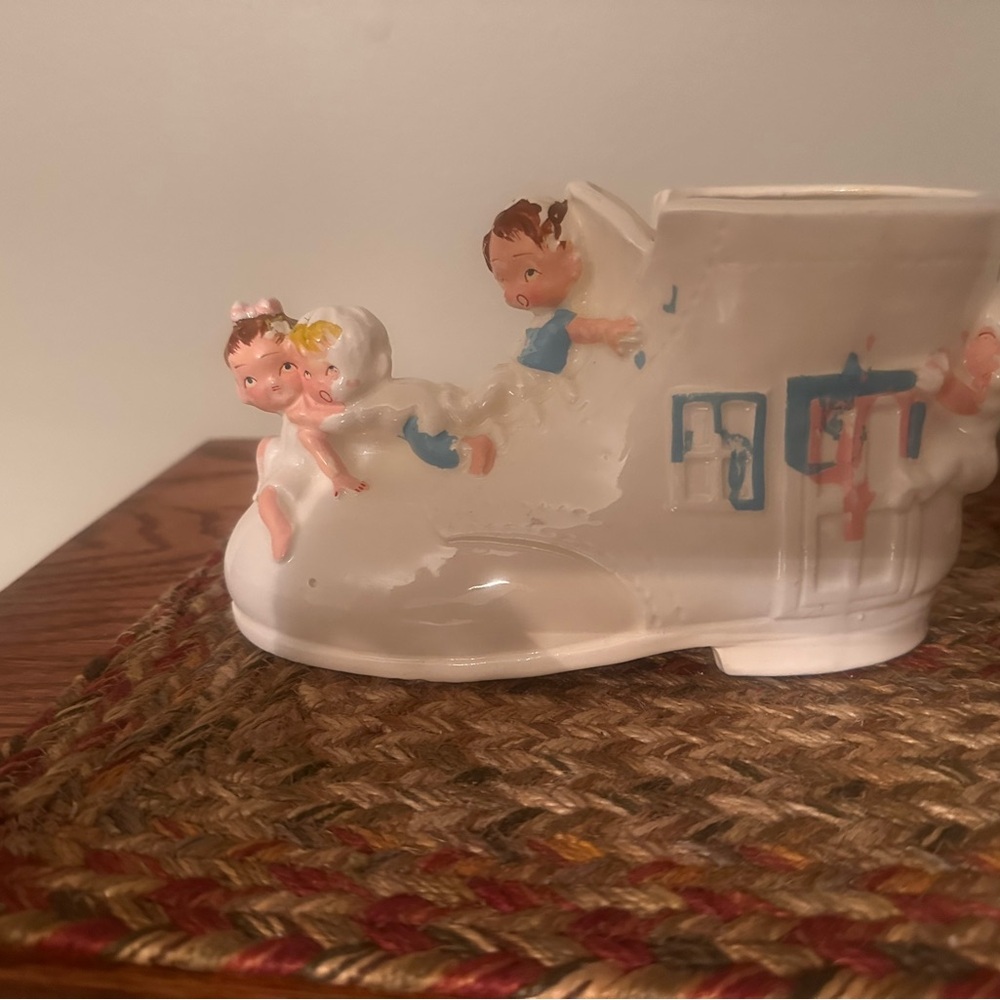 Vintage White Ceramic Baby Shoe with Pink and Blue Accents - Vintage - Picture 2 of 9